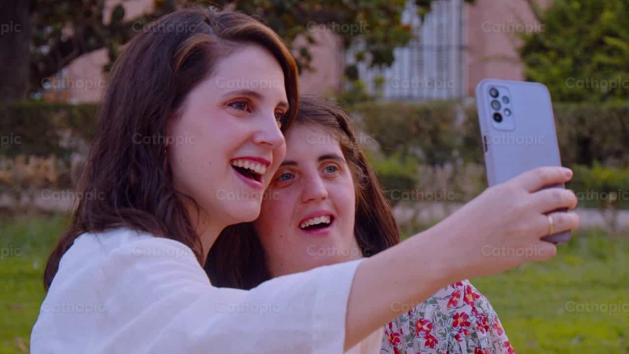 Selfie - Banco de vídeos católicos