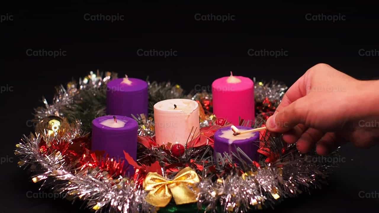 Adventi koszorú - Katolikus stock videók - Fotó: Pitangus Alfonso Asensio
