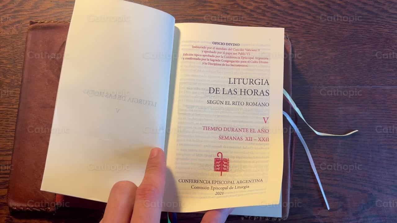 Liturgia de las horas - Banco de vídeos católicos