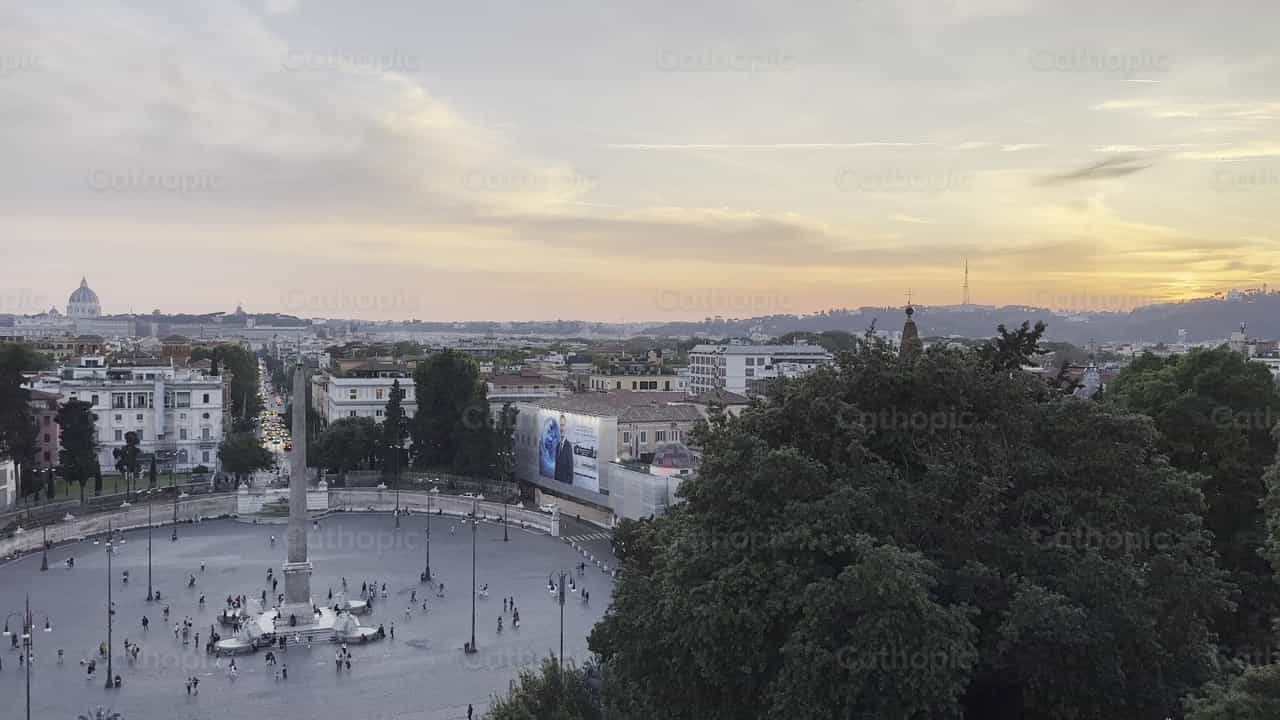 Zonsondergang op de Pincio - Katholieke stockvideo's - Foto door Eduardo Perdomo