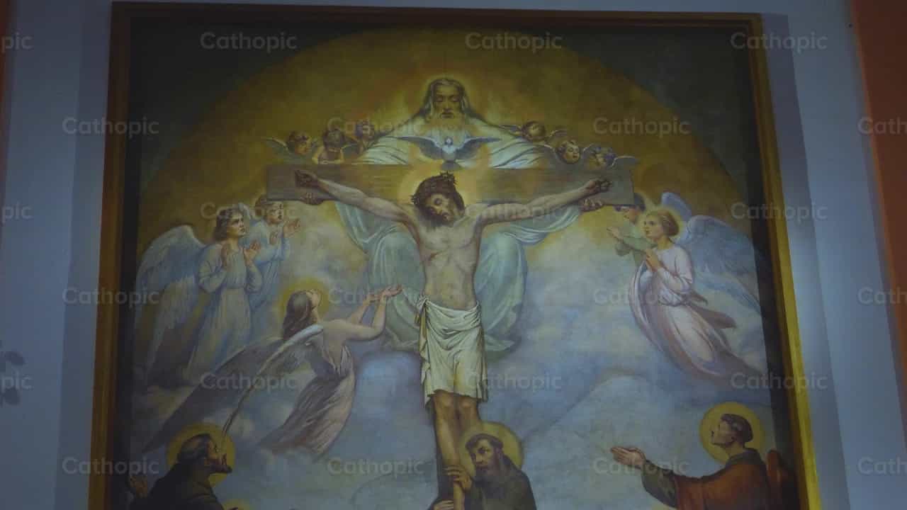 Schilderij van de Heilige Drie-eenheid (Shot 2) - Katholieke stockvideo's - Foto door Cathopic