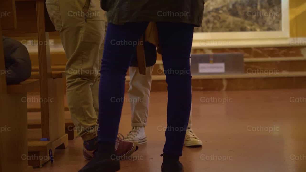Comunidad Parroquial, Tiro 6 - Banco de vídeos católicos