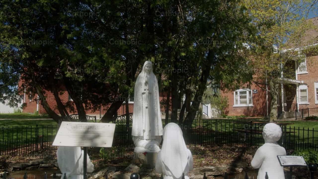 Nuestra Señora de Fátima - Banco de vídeos católicos