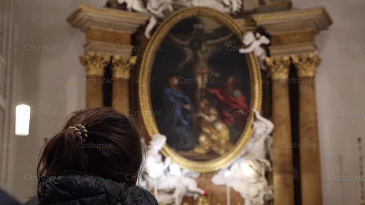 Woman praying - Catholic stock videos - Photo by Frames Cristianos