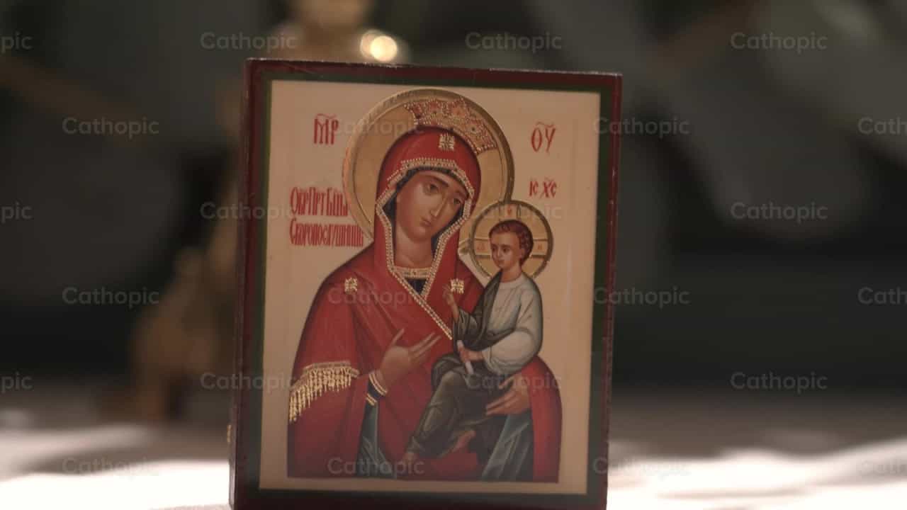 Ícone Quadrado de Jesus e Maria, Ângulo 2 - Vídeos católicos de stock