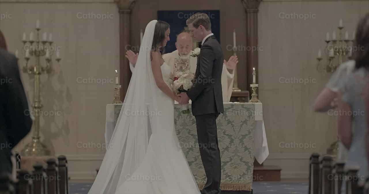 Bendicion final de boda - Banco de vídeos católicos - Fotografía por Personally Catholic