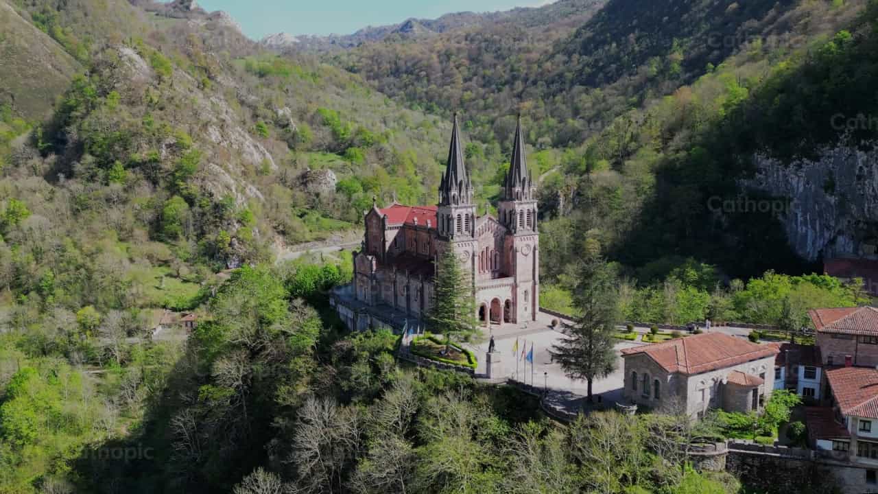 Basilica of Covadonga, Asturias - Catholic stock videos - Photo by Iván W. Jaques