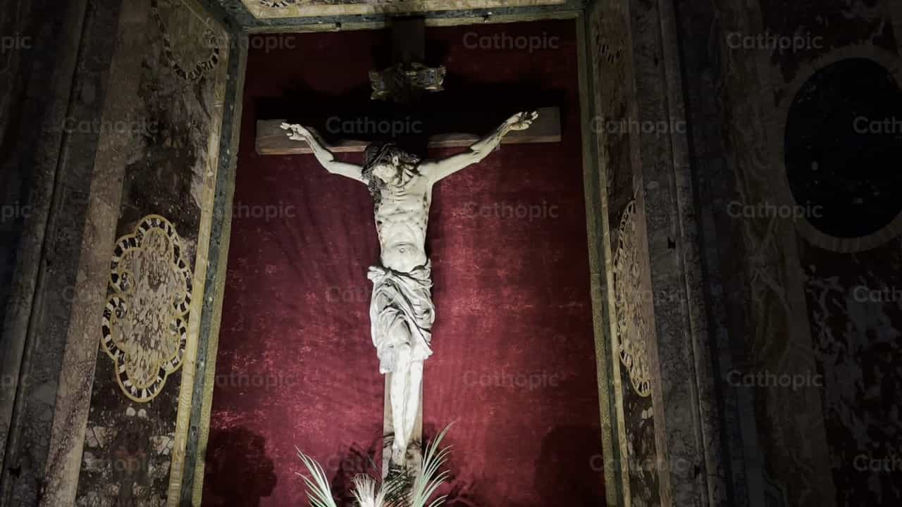 Christus, der Gekreuzigte - Katholische Stock-Videos