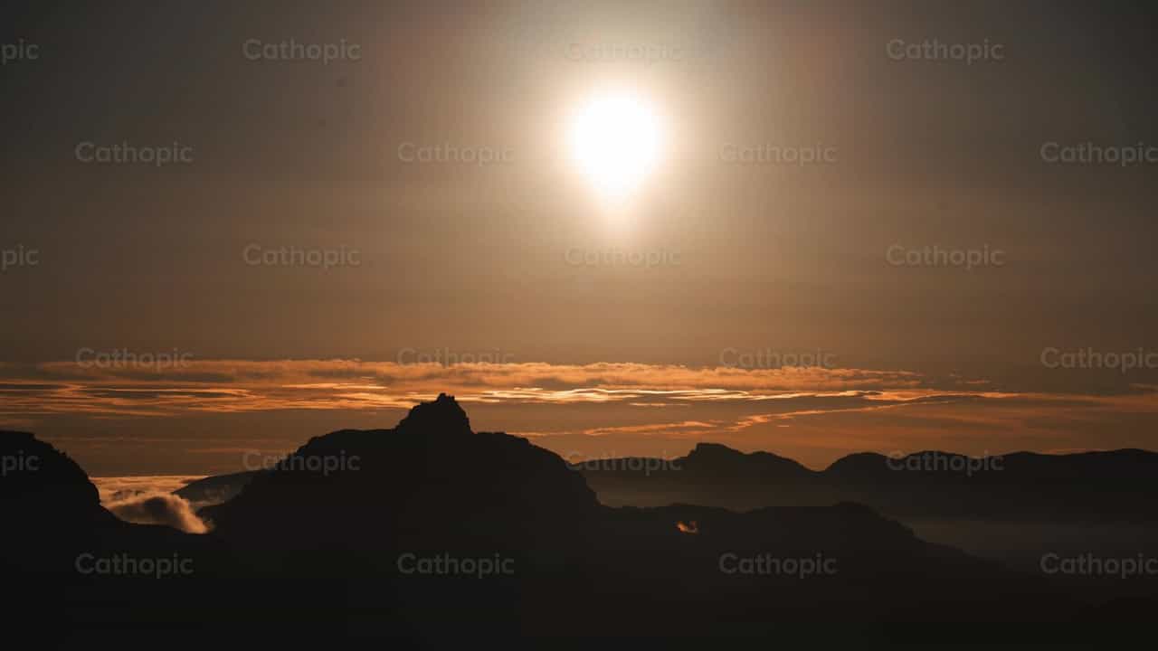 Time-lapse ng paglubog ng araw sa Monument Valley - Mga Catholic stock video - Larawan ni Santiago de la Hoz