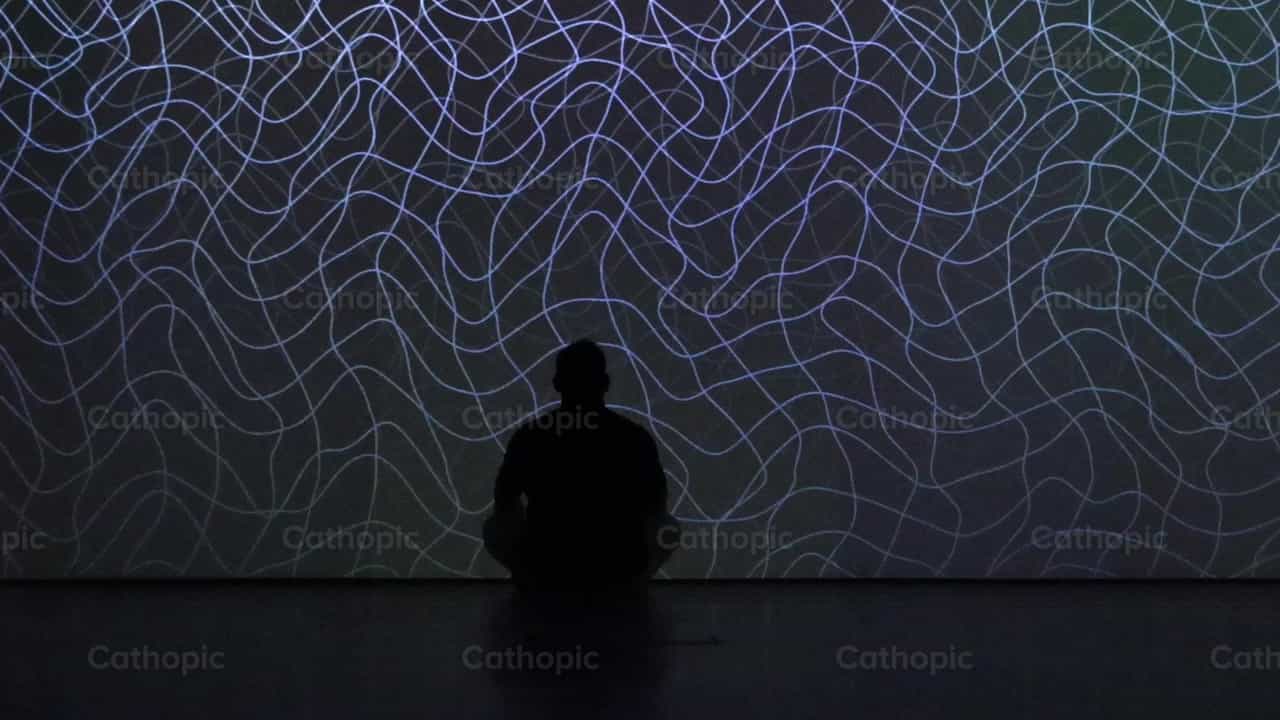 Lineas blancas - Banco de vídeos católicos - Fotografía por Saul Ibarra