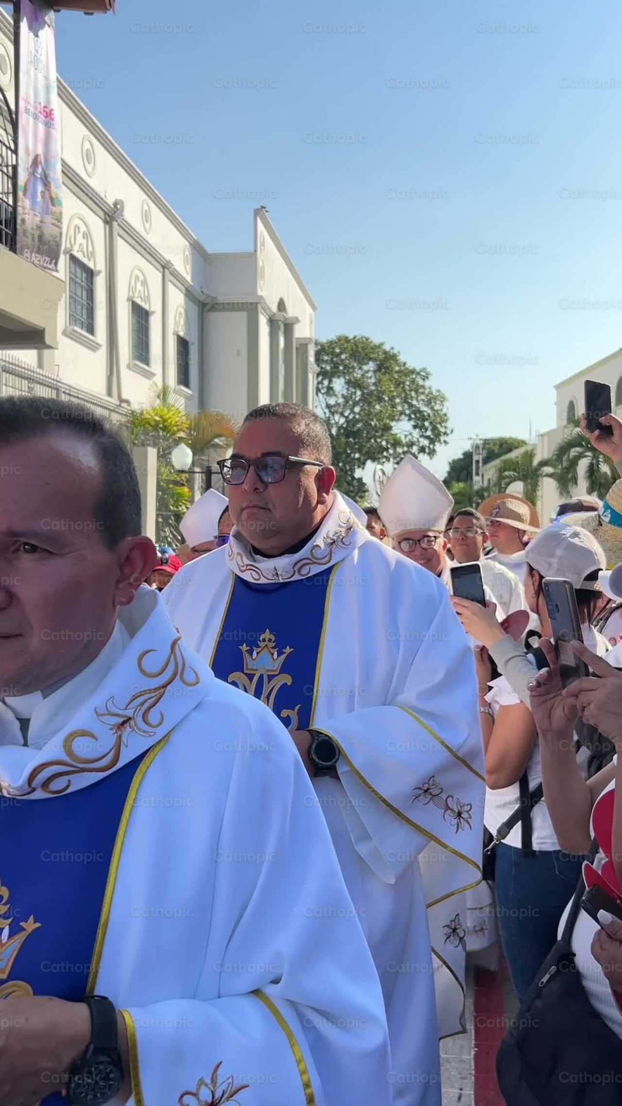 Solemn Procession with the Bishops - Catholic stock videos - Photo by Miguel White