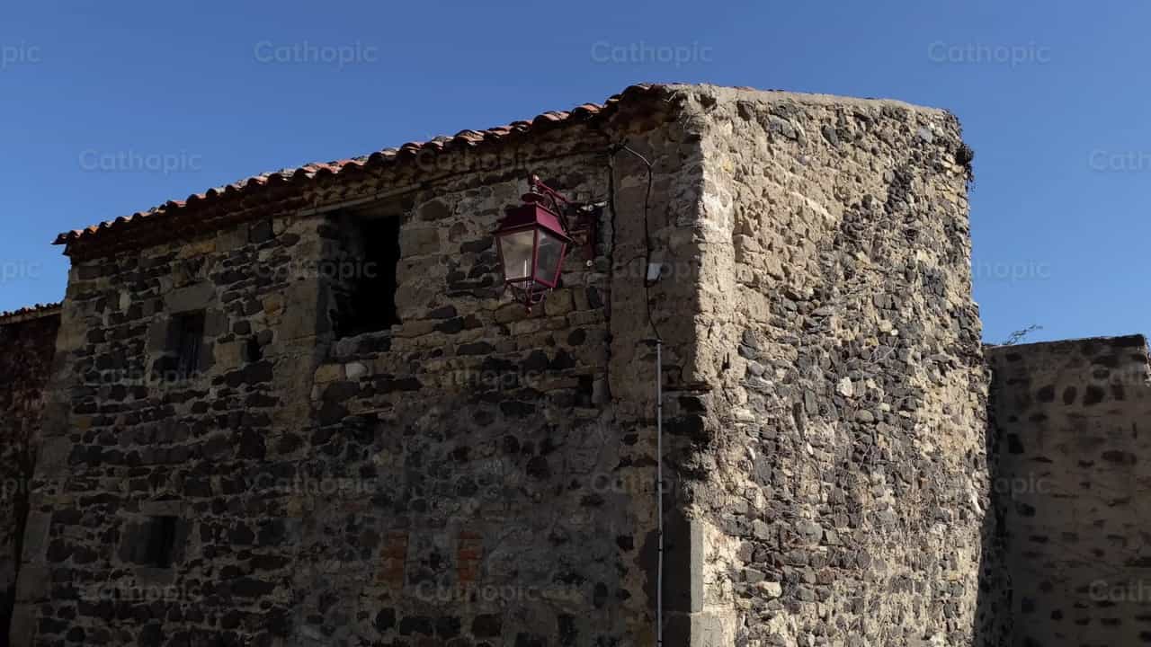 Suis ce phare - Vidéos catholiques de stock - Photo de Saul Ibarra