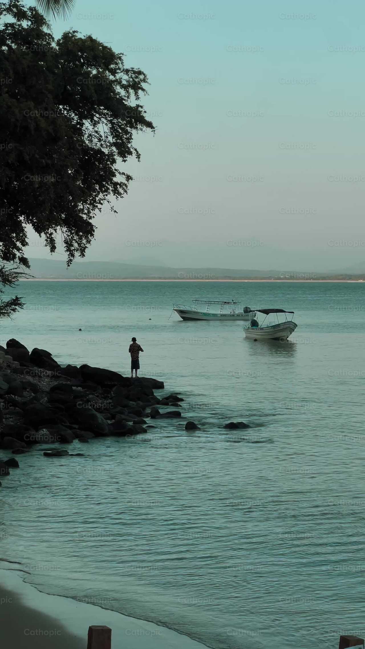 Pescador - Vídeos católicos de stock
