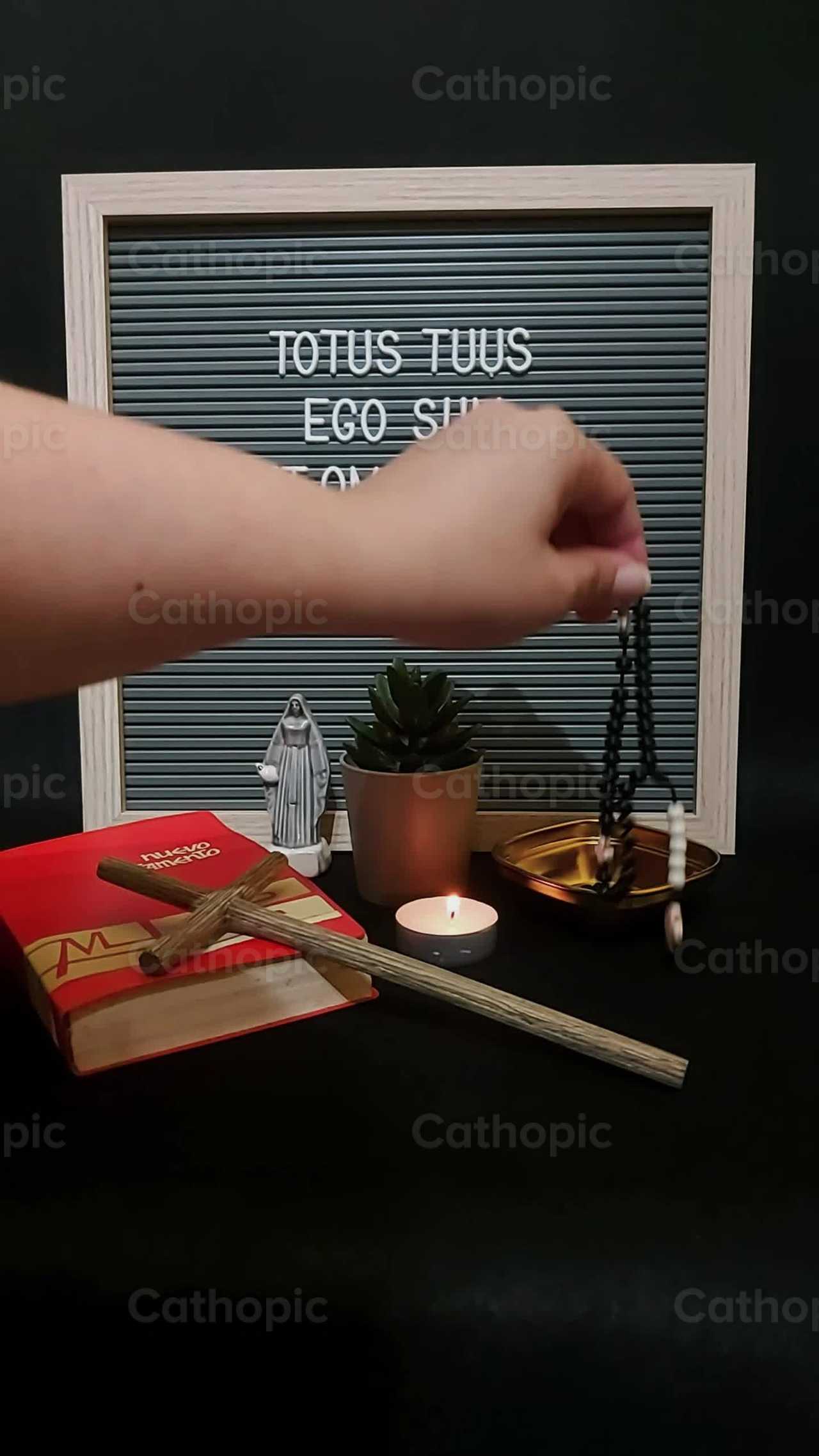 Preghiera del Rosario - Video stock cattolici