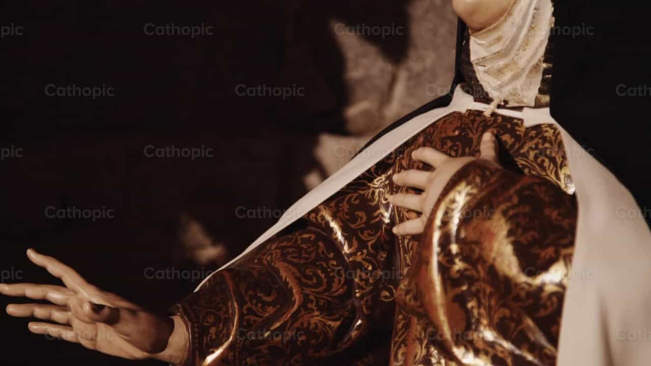 Santa Teresa de Ávila ve a Cristo flagelado - Banco de vídeos católicos - Fotografía por Catholic Stuff
