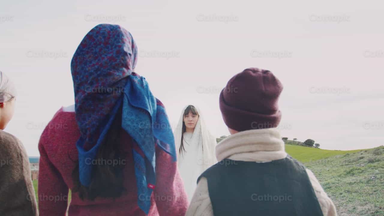 Aparicion de Nuestra Senora de Fatima a los pastorcillos - Banco de vídeos católicos