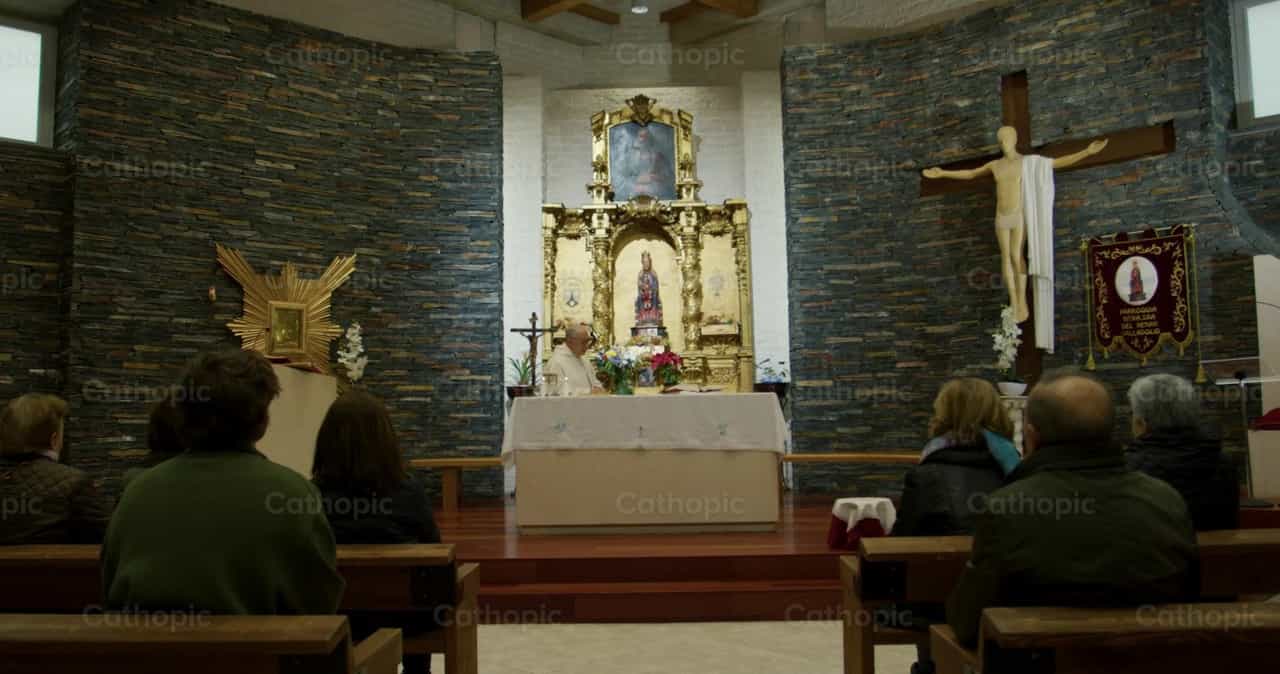 Celebracion de Misa - Banco de vídeos católicos