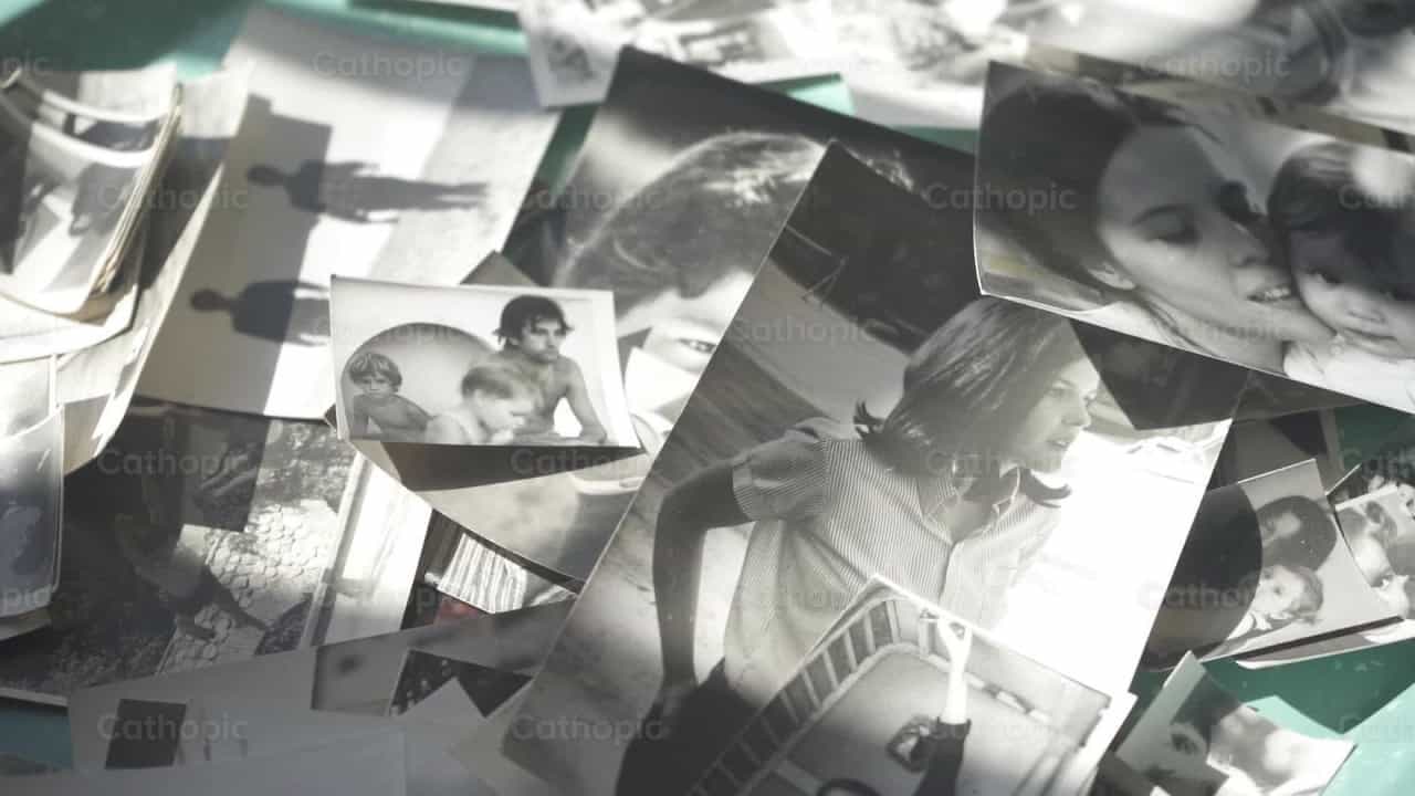 Fotografias de família - Vídeos católicos de stock - Foto de Lupe Belmonte