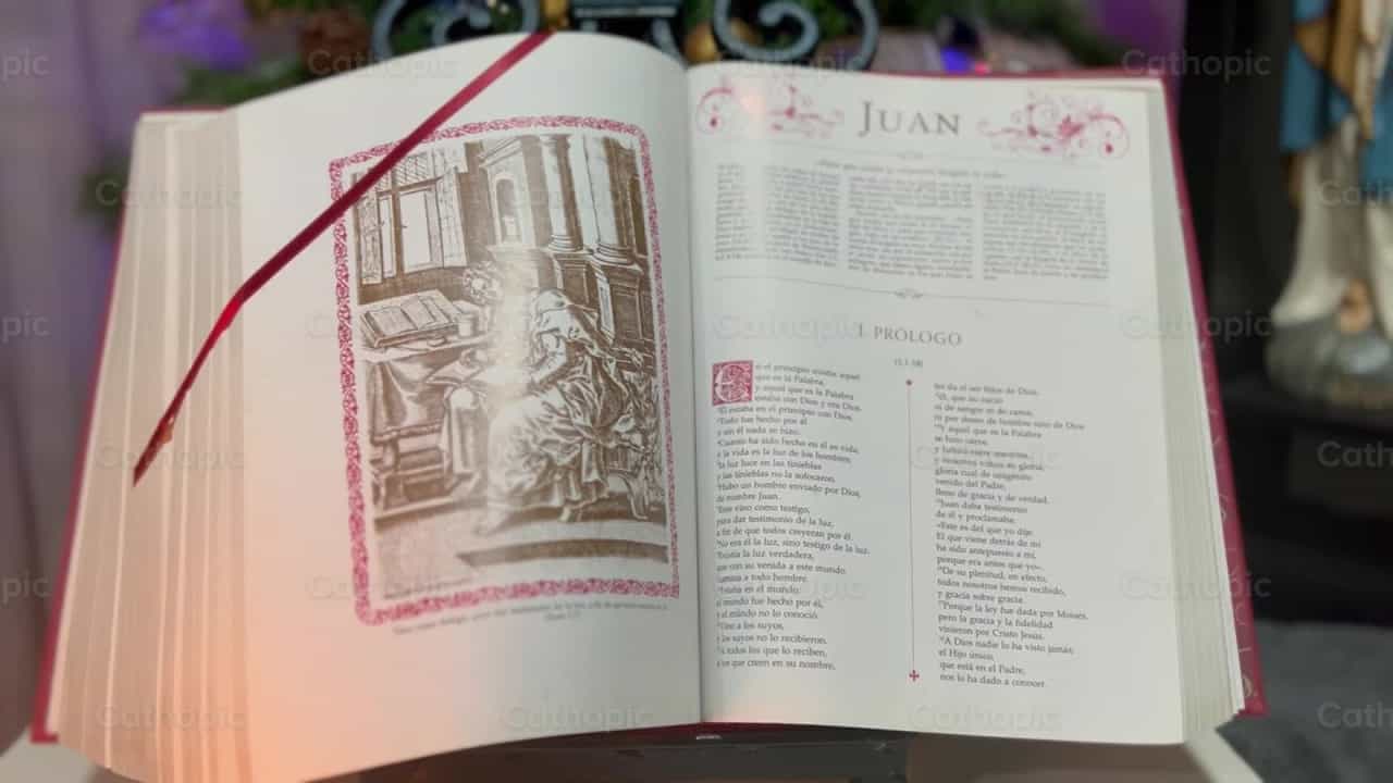 Prólogo San Juan - Banco de vídeos católicos - Fotografía por Alfredo Gómez-Caro