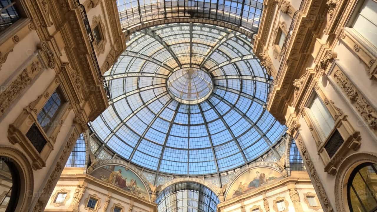 Galleria - Banco de vídeos católicos - Fotografía por Saul Ibarra