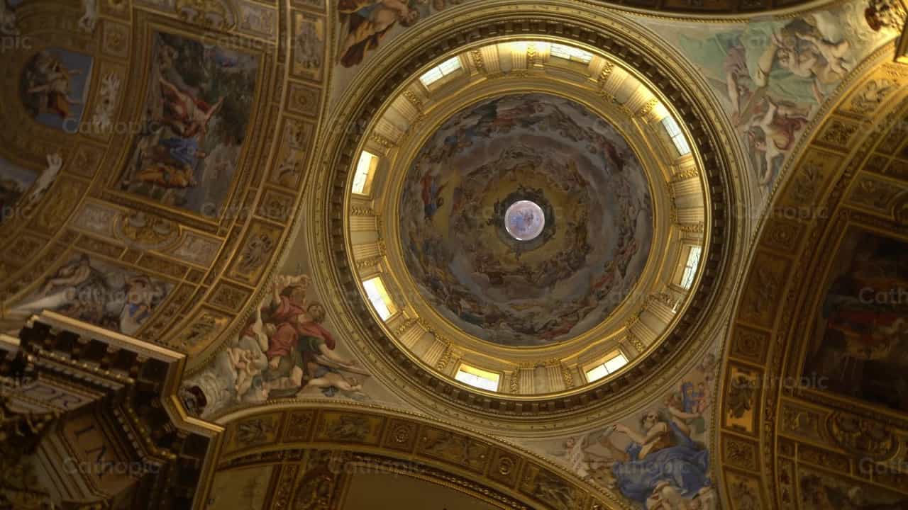 Cupula en el Vaticano - Banco de vídeos católicos
