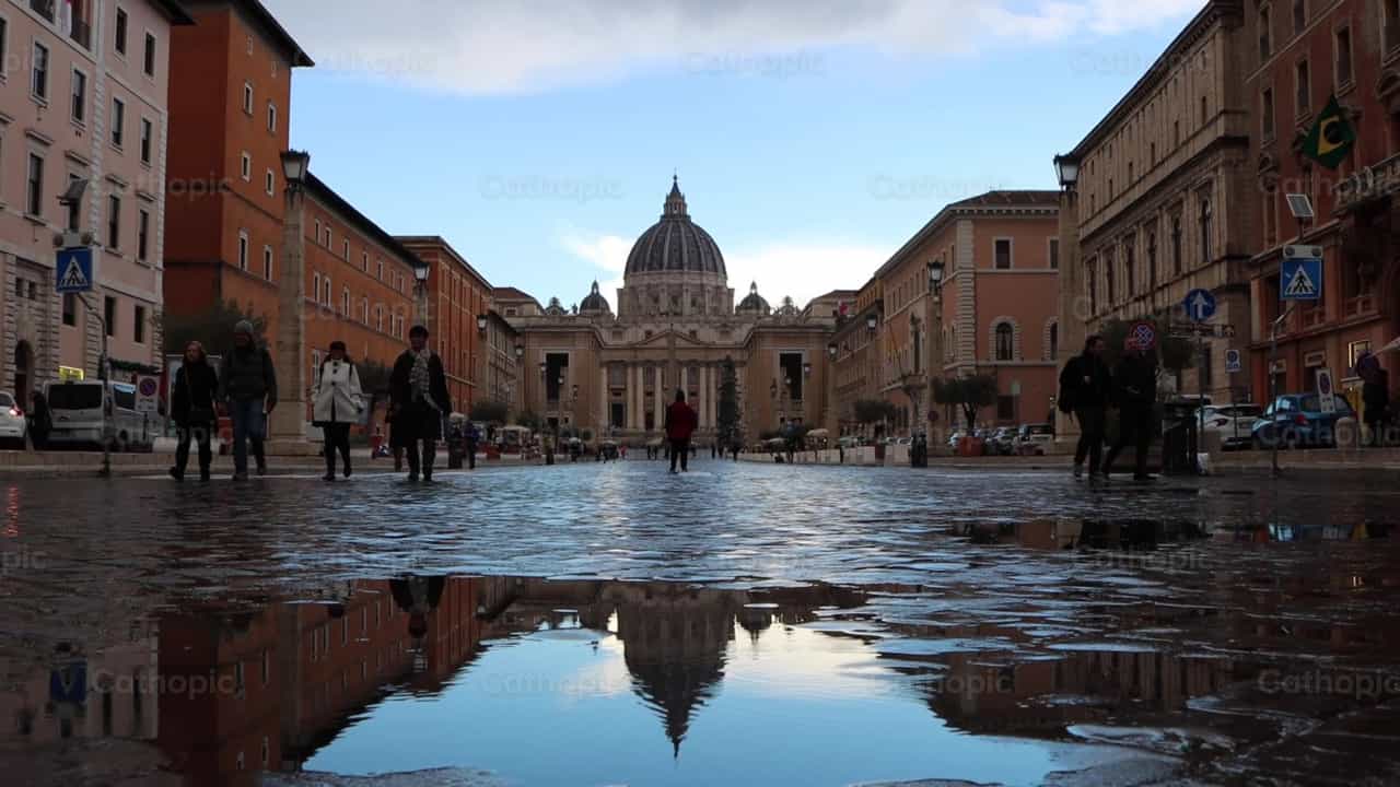 Basilica de San Pedro - Banco de vídeos católicos - Fotografía por Frames Cristianos