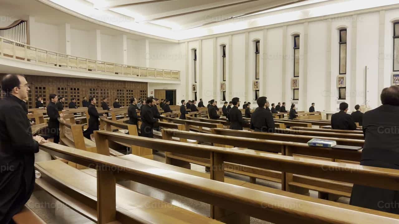 Prayer of the priest - Catholic stock videos - Photo by Eduardo Perdomo