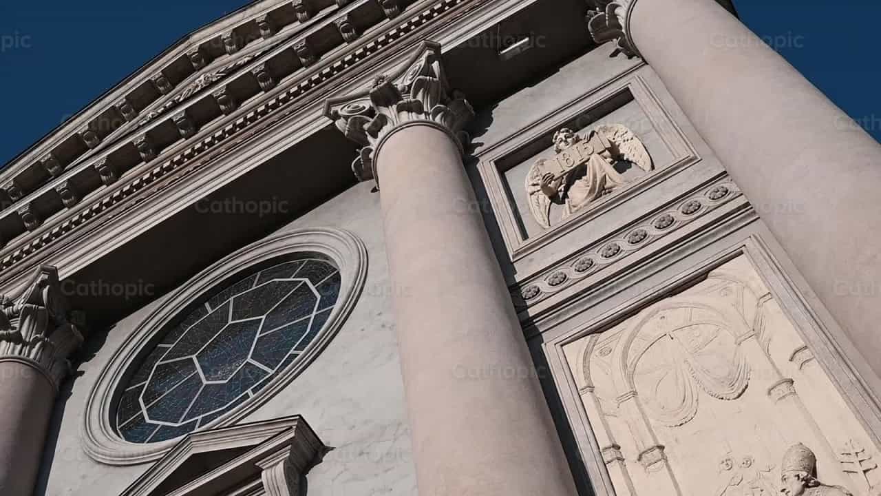 Basílica de María Auxiliadora - Banco de vídeos católicos - Fotografía por Vytautas Markūnas SDB