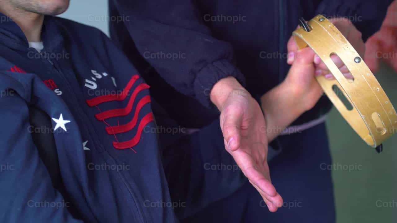 Instrumentos - Banco de vídeos católicos - Fotografía por Cathopic