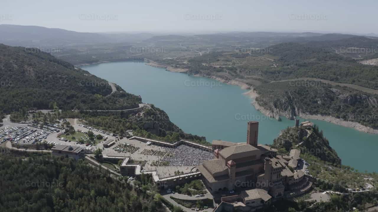 Sanctuary of Torreciudad - Catholic stock videos - Photo by Álvaro García