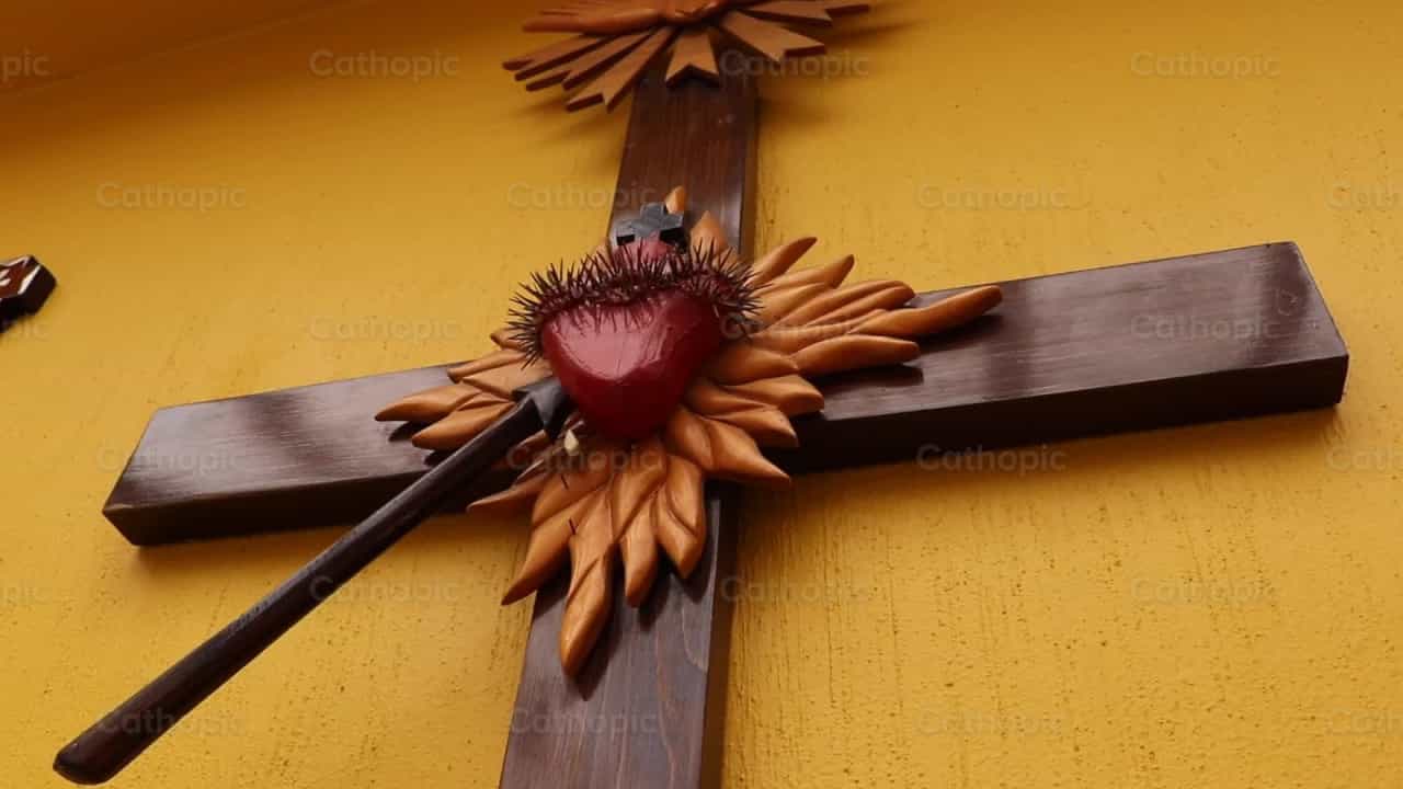 Cruz lado a lado - Vídeos católicos de stock