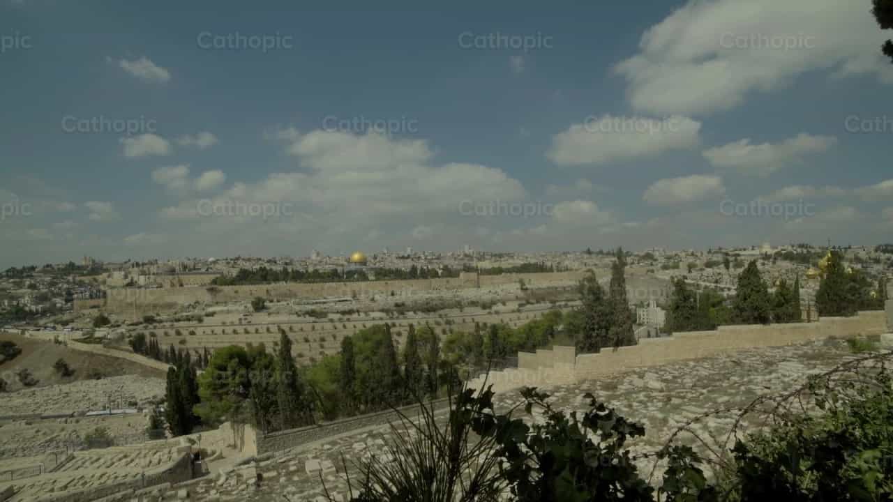圣地全景镜头 - 天主教素材视频 - 摄影： Catholic Stuff