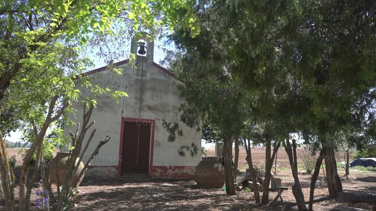 Ermita - Banco de vídeos católicos - Fotografía por Lupe Belmonte