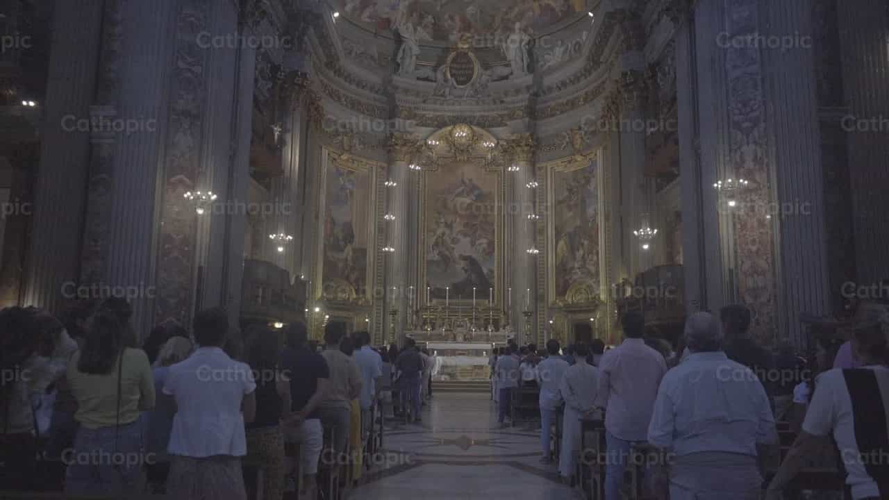 Misa - Banco de vídeos católicos - Fotografía por Lupe Belmonte
