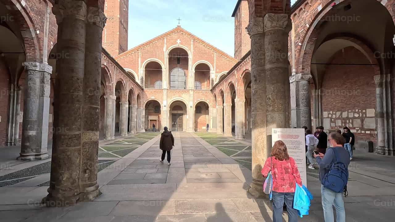 Ambrose university - Catholic stock videos - Photo by Saul Ibarra