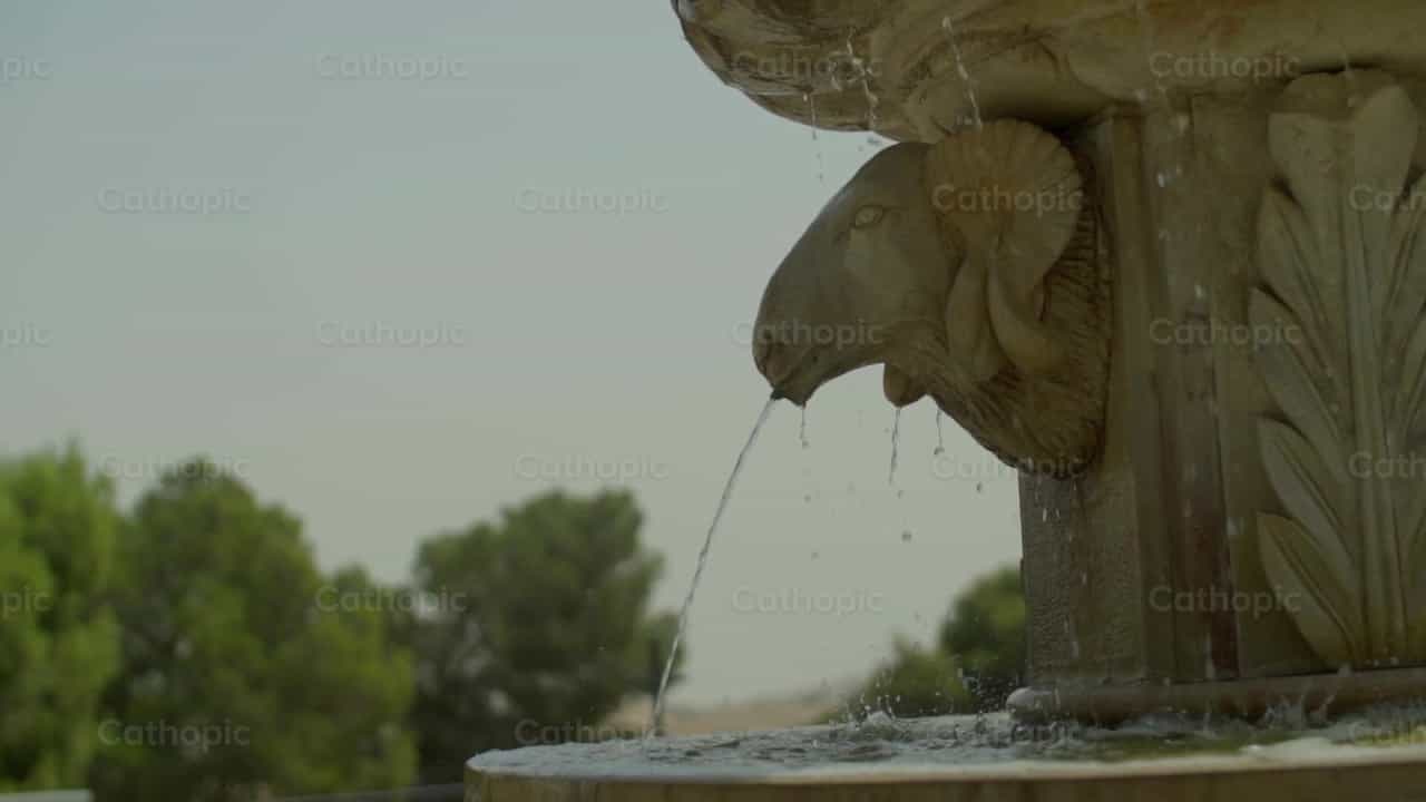 Fountain - Catholic stock videos - Photo by Catholic Stuff