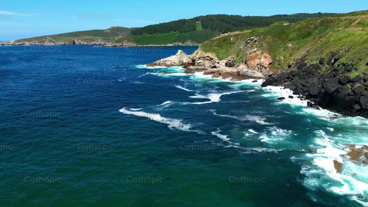Ilha Deva - Vídeos católicos de stock - Foto de Santiago de la Hoz