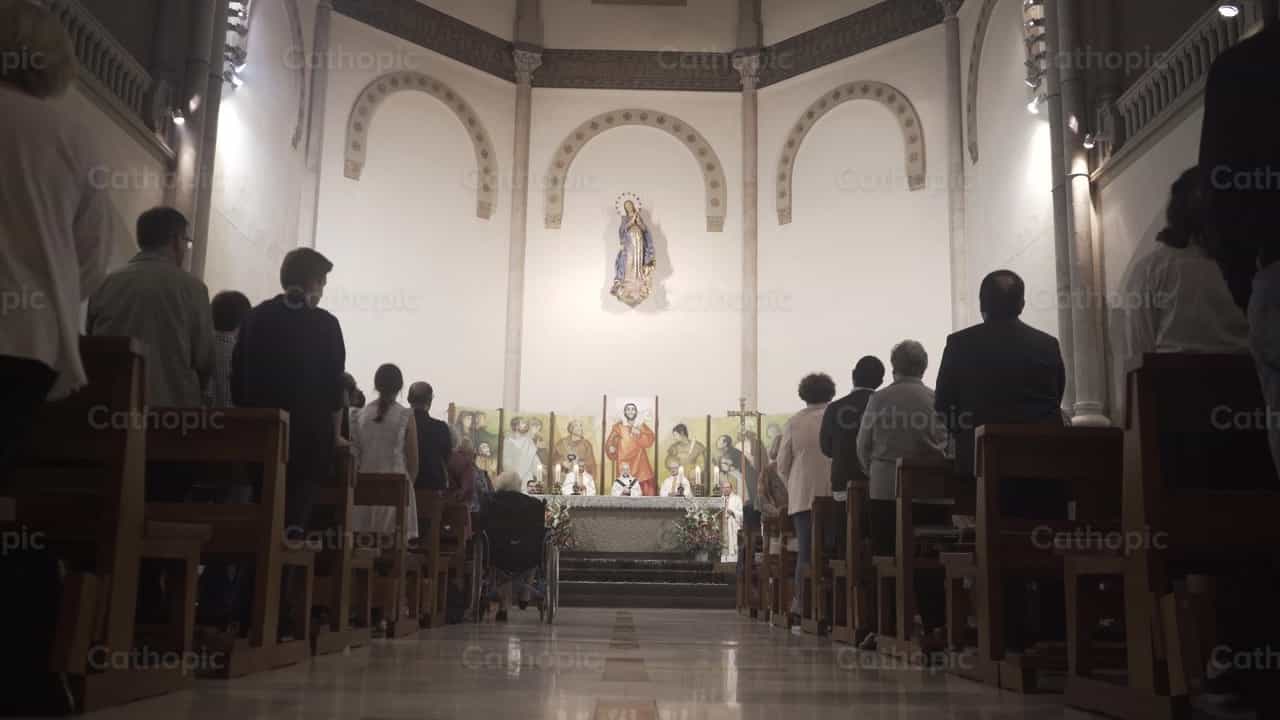 Missa - Vídeos católicos de stock