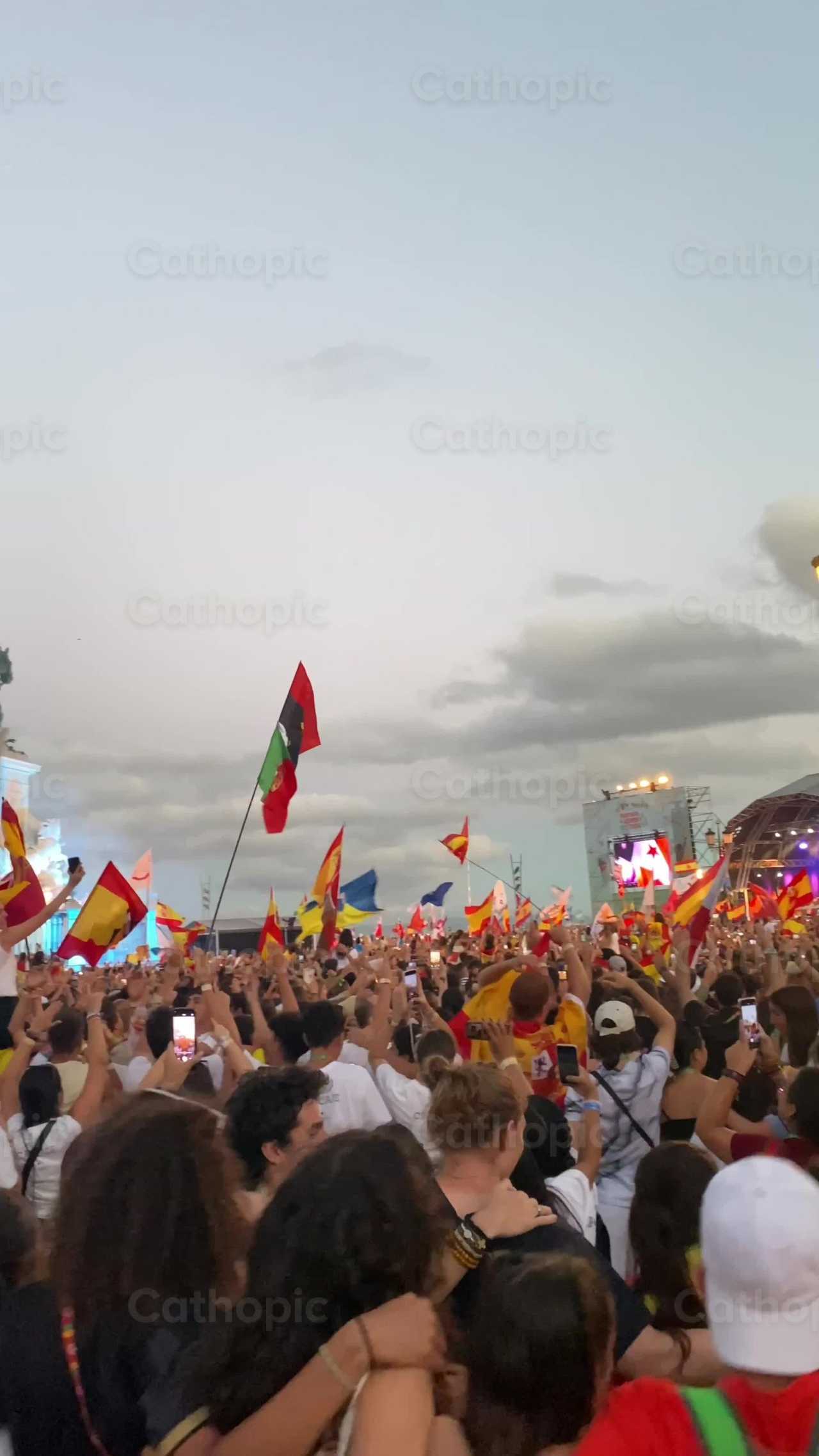 Ifjúsági Világtalálkozó (WYD) koncert - Katolikus stock videók - Fotó: Saul Ibarra
