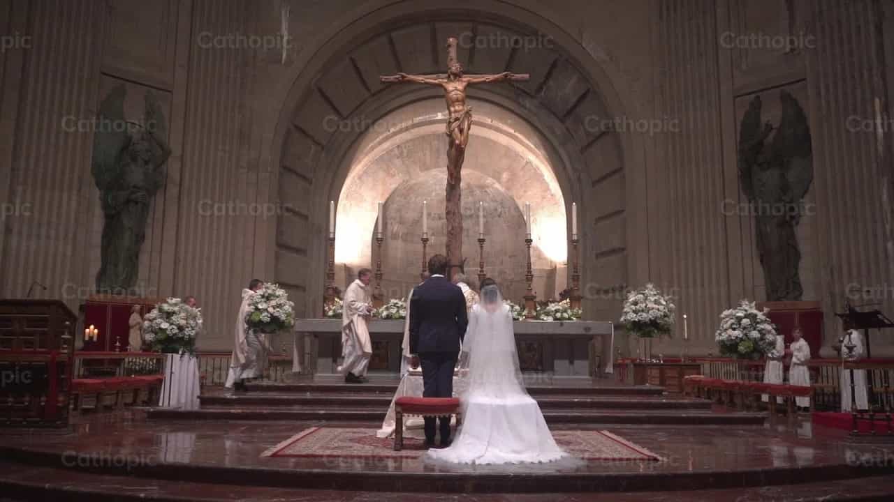 Missa de Casamento - Vídeos católicos de stock