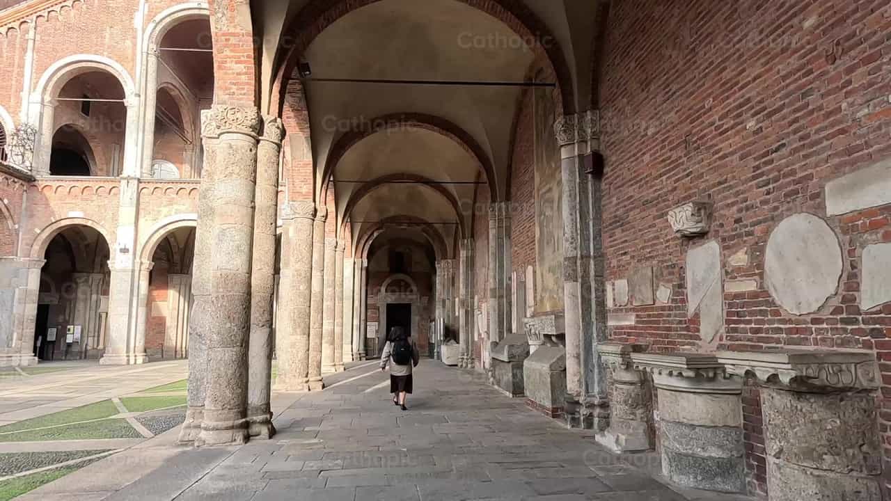Nun walking - Catholic stock videos - Photo by Saul Ibarra