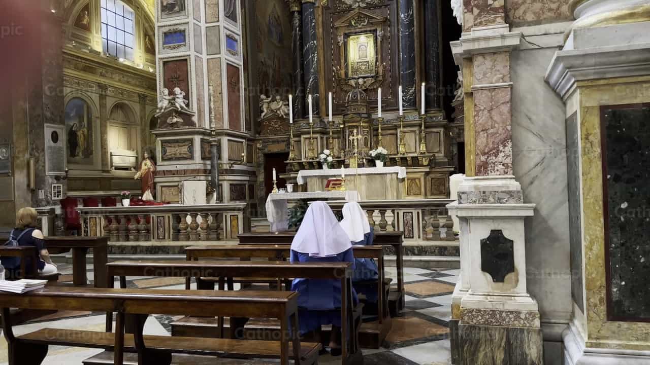 Contemplacion - Banco de vídeos católicos - Fotografía por Eduardo Perdomo
