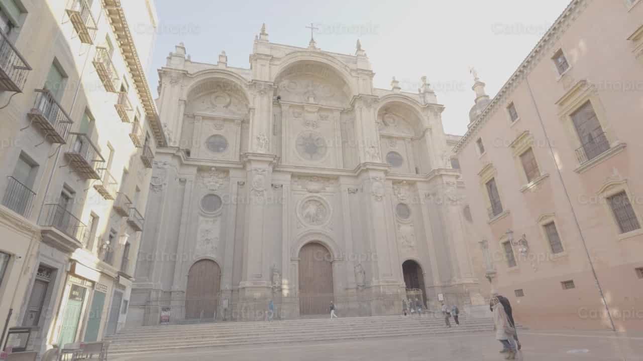 Fachada Catedral de Granada - Banco de vídeos católicos