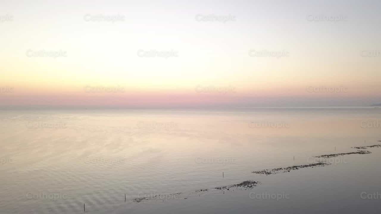 Beautiful Sunset - Catholic stock videos - Photo by Saul Ibarra