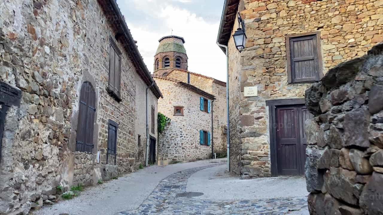 Monasterio - Banco de vídeos católicos