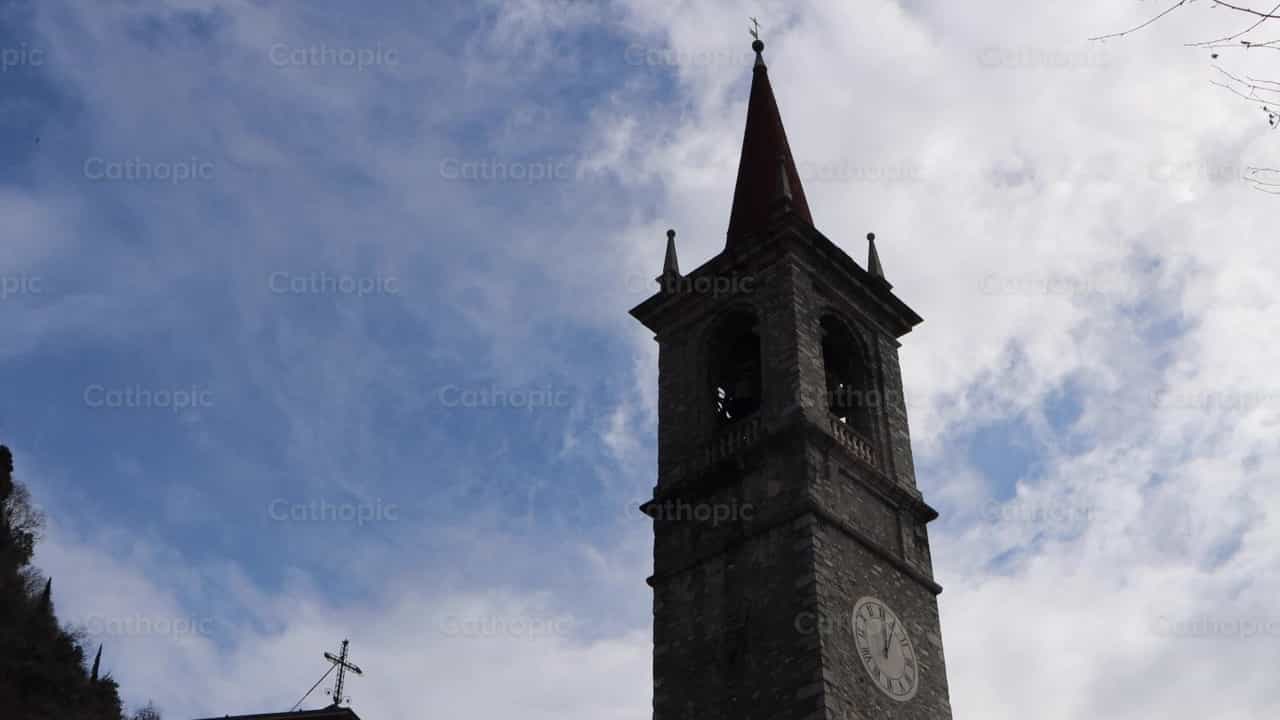 Campanario de Iglesia - Banco de vídeos católicos