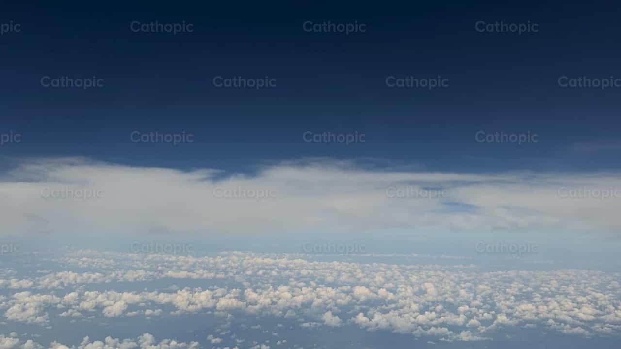 Cielo y nubes - Banco de vídeos católicos