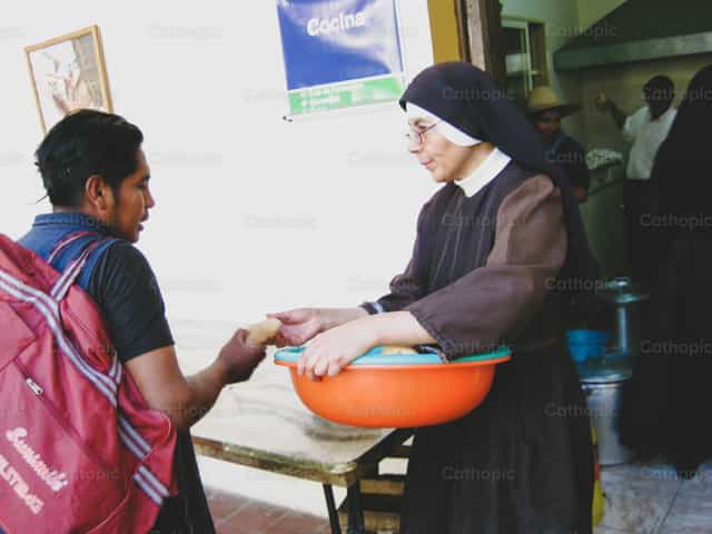 Dar desde el corazon - Banco de imágenes católicas - Fotografía por Angie Mendoza