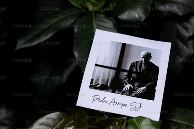 Polaroid / Pedro Arrupe, sj - Banco de imágenes católicas - Fotografía por Carolina BR