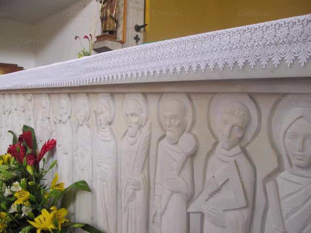 Jesucristo y los doce apostoles en el altar - Banco de imágenes católicas